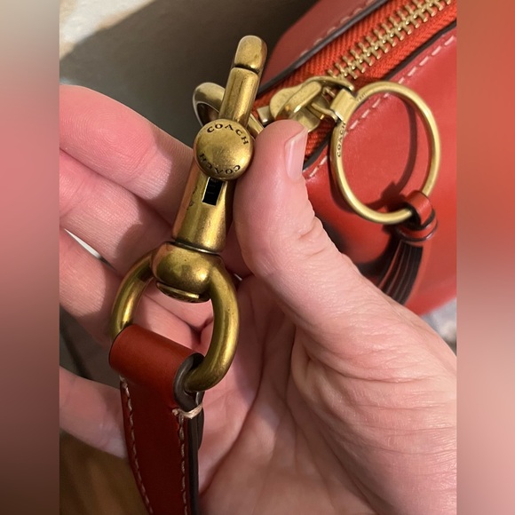 Coach Originals 1941 Archive Duffle 20 In Vermillion/Brass! - Picture 4 of 16